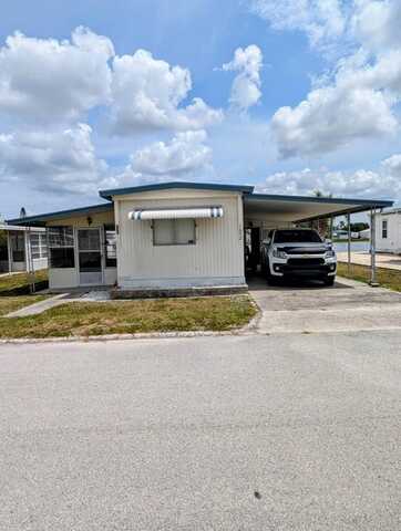 1652 Moonraker Drive, Ruskin, FL 33570