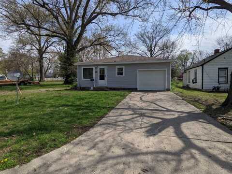 810 N. Robb, Robinson, IL 62454