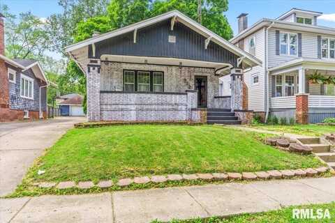 732 W FAYETTE Avenue, Springfield, IL 62703