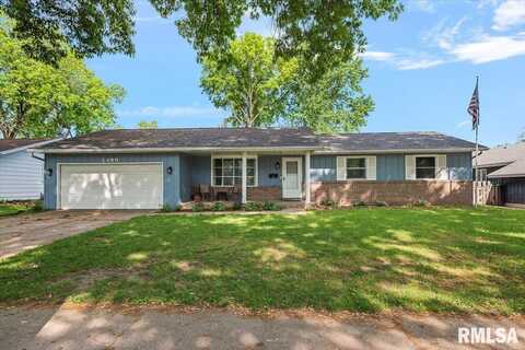 2489 ARROWHEAD Drive, Springfield, IL 62702