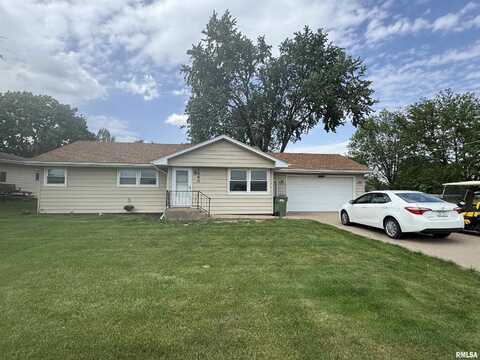 1660 27TH Avenue South, Clinton, IA 52732