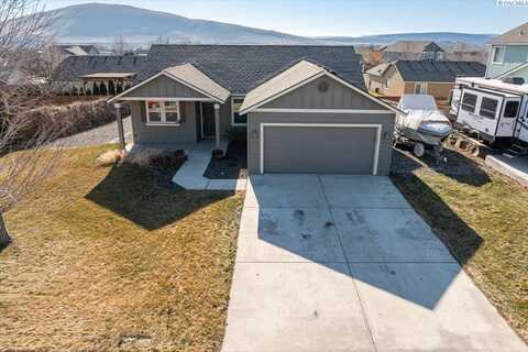 2035 Crab Apple, West Richland, WA 99353
