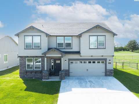 4268 Hedman Ct, Moses Lake, WA 98837