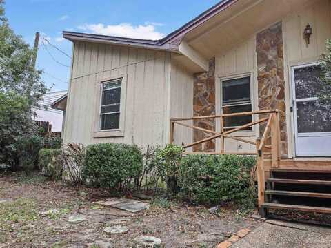 4783 Tradewinds Dr, Pensacola, FL 32514