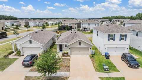 32713 BROOKS HAWK LANE, WESLEY CHAPEL, FL 33543
