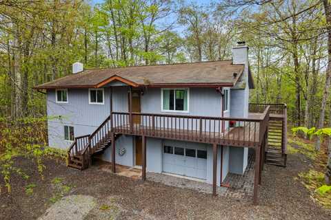19 Conservancy Court, Gouldsboro, PA 18424