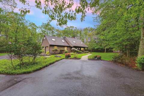 190 Robbins Lane, Saylorsburg, PA 18353