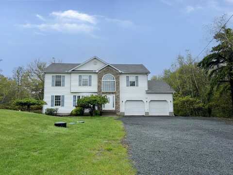 211 Beaver Dam Road, Long Pond, PA 18334