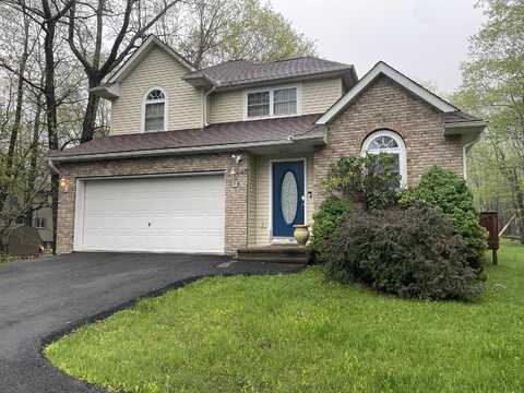 1734 Clover Road, Long Pond, PA 18334