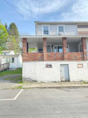 622 E Front Street, Lansford, PA 18232