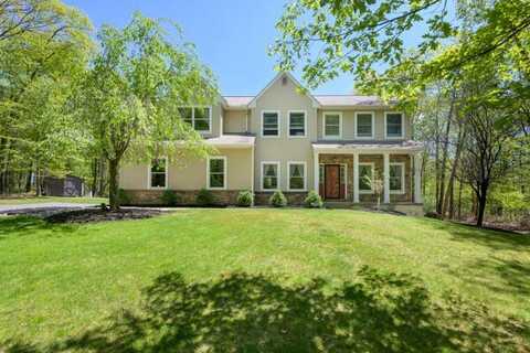 164 Summit Road, Swiftwater, PA 18370