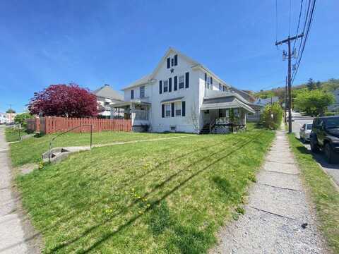 130 W Bertsch Street, Lansford, PA 18232