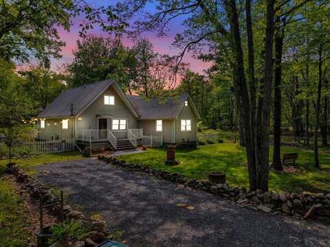 3137 Fern Road, Pocono Summit, PA 18346