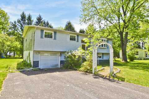 119 Alwen Avenue, East Stroudsburg, PA 18301