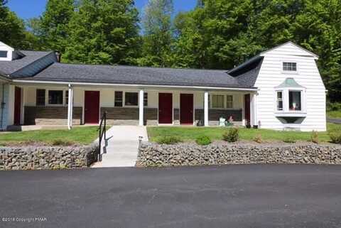 106 3rd Street, Gouldsboro, PA 18424