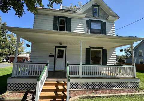 454 Birch Street, East Stroudsburg, PA 18301
