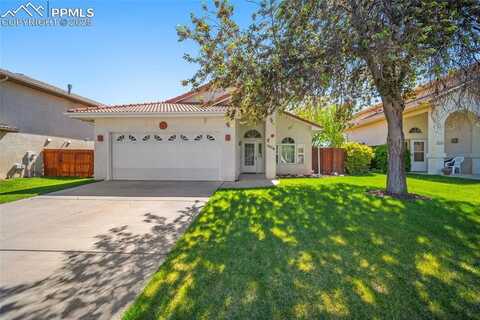 1016 Cedarcrest Drive, Pueblo, CO 81005