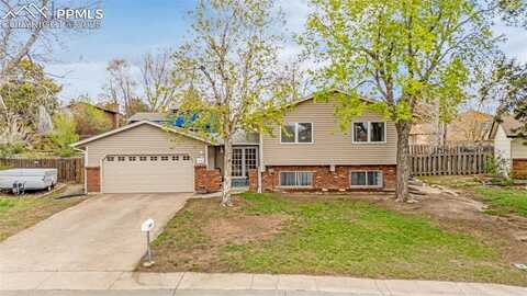 3045 S Roche Drive, Colorado Springs, CO 80918