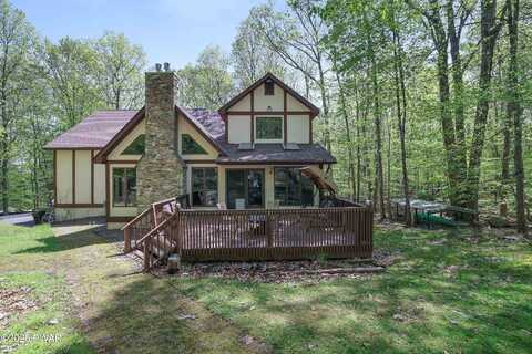 2766 Owego Turnpike, Hawley, PA 18428