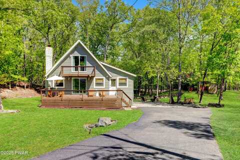 122 Oxford Street, Bushkill, PA 18324