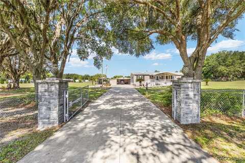 11526 N Rock Avenue, Dunnellon, FL 34433