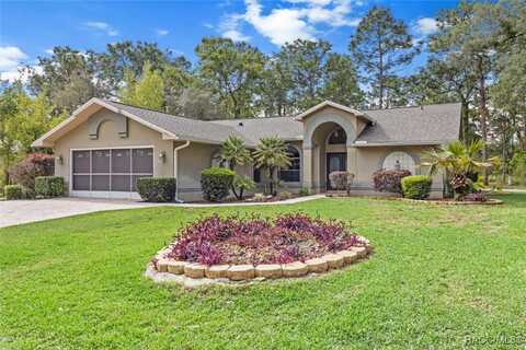 11 Sweetgum Court S, Homosassa, FL 34446