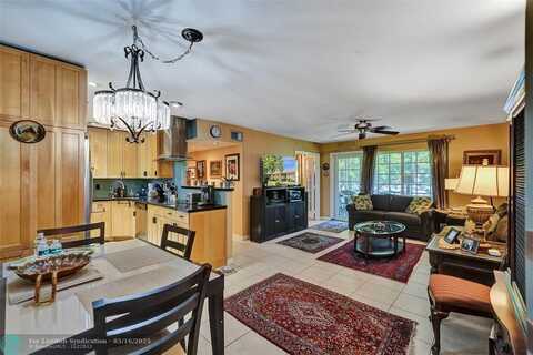 300 NE 19th Ct, Wilton Manors, FL 33305