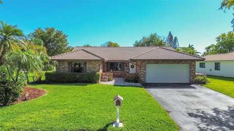 935 NW 110th Lane, Coral Springs, FL 33071