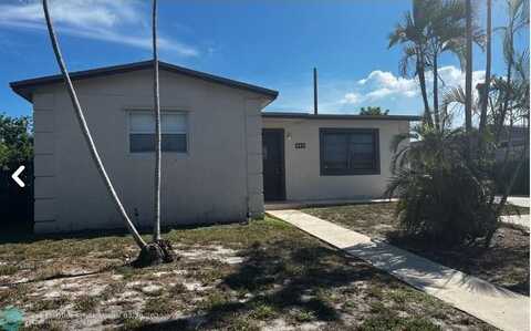 420 NE 27 Ave, Boynton Beach, FL 33435