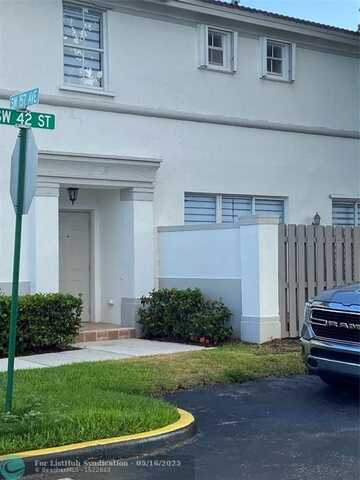 4202 SW 157th Ave, Hollywood, FL 33027