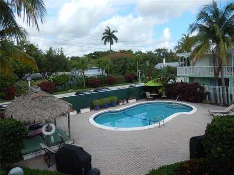 2124 NE 5th Ave, Wilton Manors, FL 33305