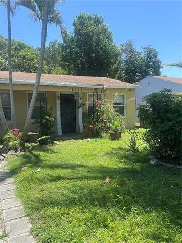 1532 NW 3rd Ave, Fort Lauderdale, FL 33311