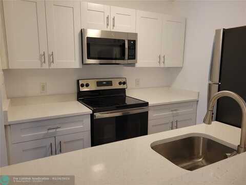 4501 W Mcnab Road, Pompano Beach, FL 33069
