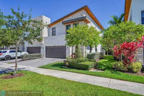 10507 NW 81st Ter, Doral, FL 33178