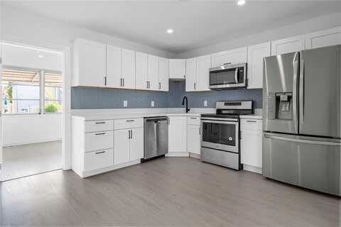 4556 NW 16th Way, Fort Lauderdale, FL 33309