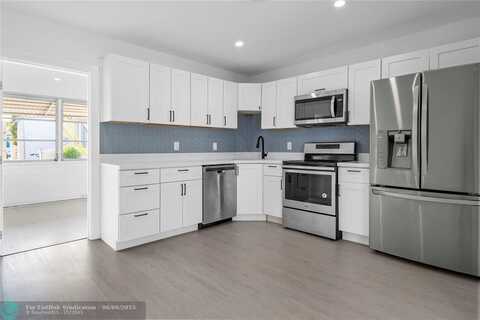 4556 NW 16th Way, Fort Lauderdale, FL 33309