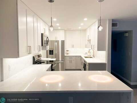 1920 NE 1st Ter, Wilton Manors, FL 33305