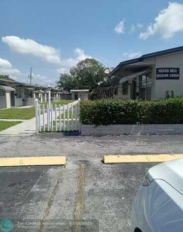 2901 JACKSON, Hollywood, FL 33020