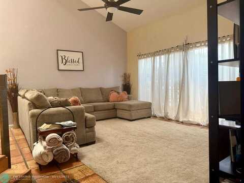 4165 SW 85TH AV, Davie, FL 33328