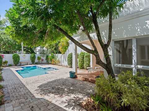 8405 Red Bay Court, Vero Beach, FL 32963
