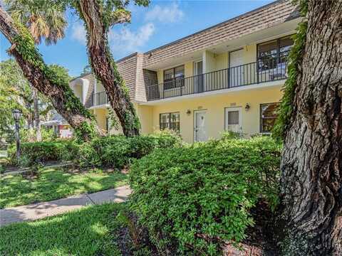 829 Camelia Lane, Vero Beach, FL 32963