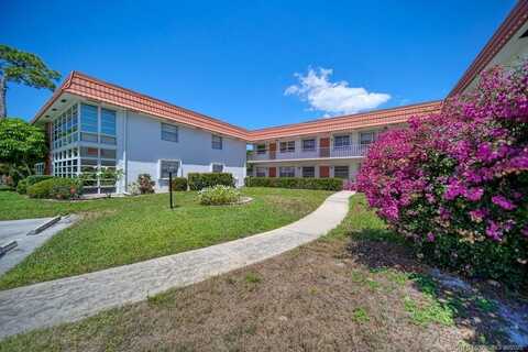 2600 SE Ocean Boulevard, Stuart, FL 34996