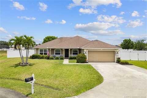 5863 NW Jannebo Court, Port Saint Lucie, FL 34986