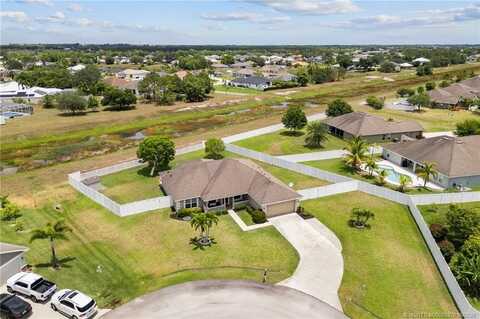 5863 NW Jannebo Court, Port Saint Lucie, FL 34986