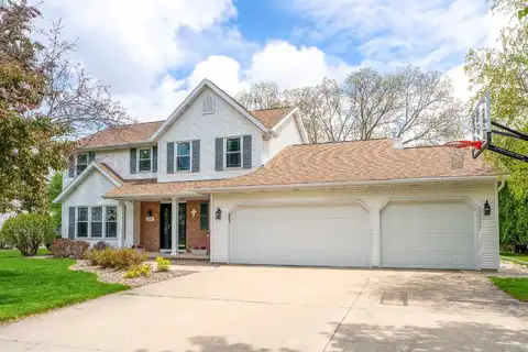 3530 N MEADOWSWEET Lane, APPLETON, WI 54911