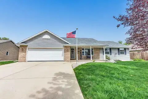 326 LANTERN Lane, DE PERE, WI 54115