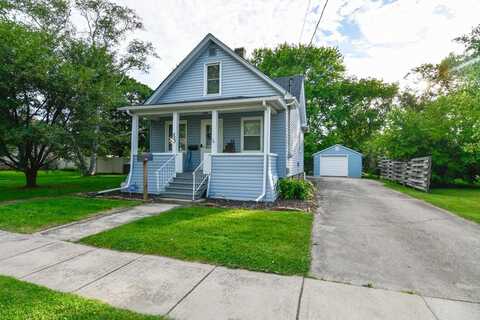 553 CHESTNUT Street, NEENAH, WI 54956