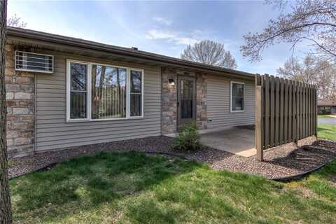 3607 Oak Tree Lane, Eau Claire, WI 54701