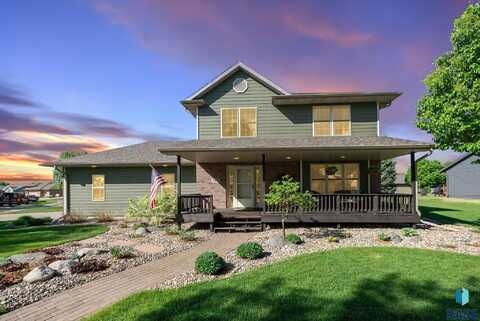 309 W Ironwood St, Brandon, SD 57005