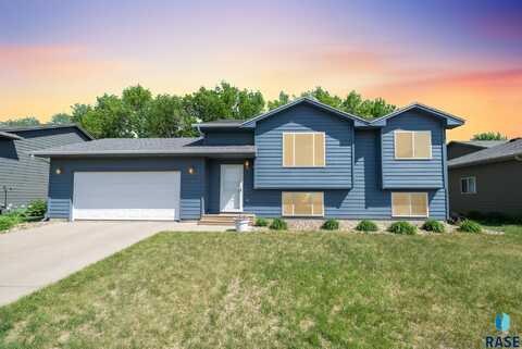 7408 W 66th St, Sioux Falls, SD 57106